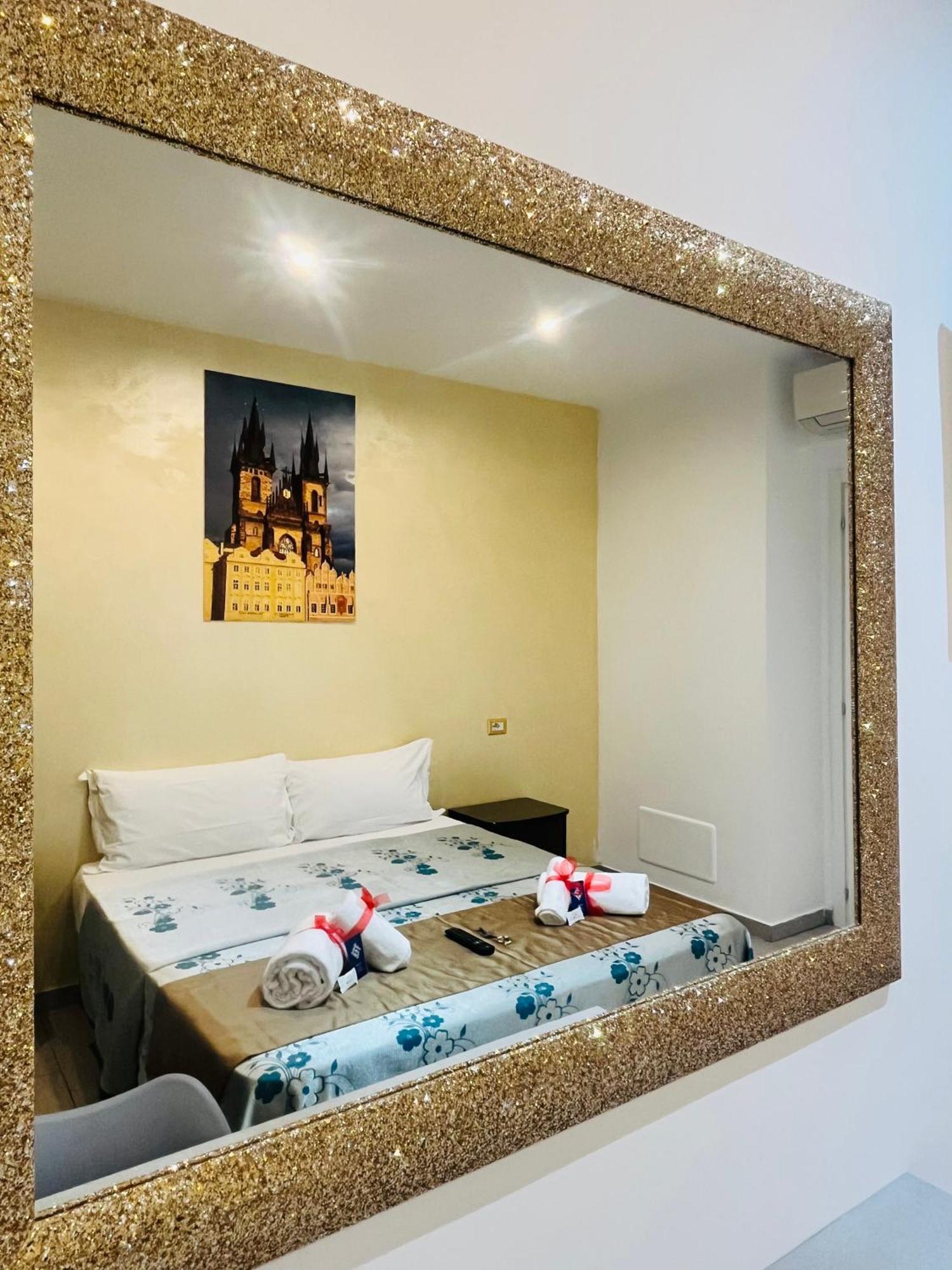 Santa Maria Accommodation Rome Bagian luar foto