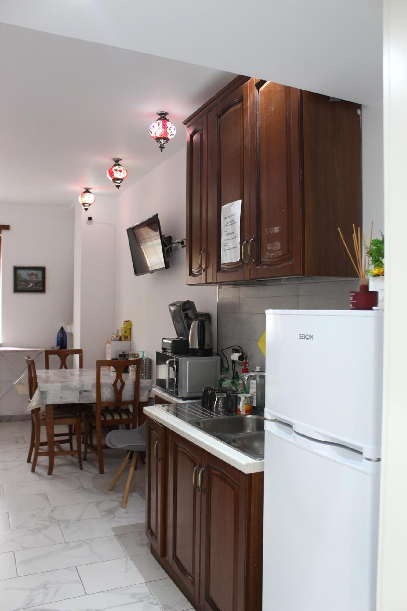 Santa Maria Accommodation Rome Bagian luar foto