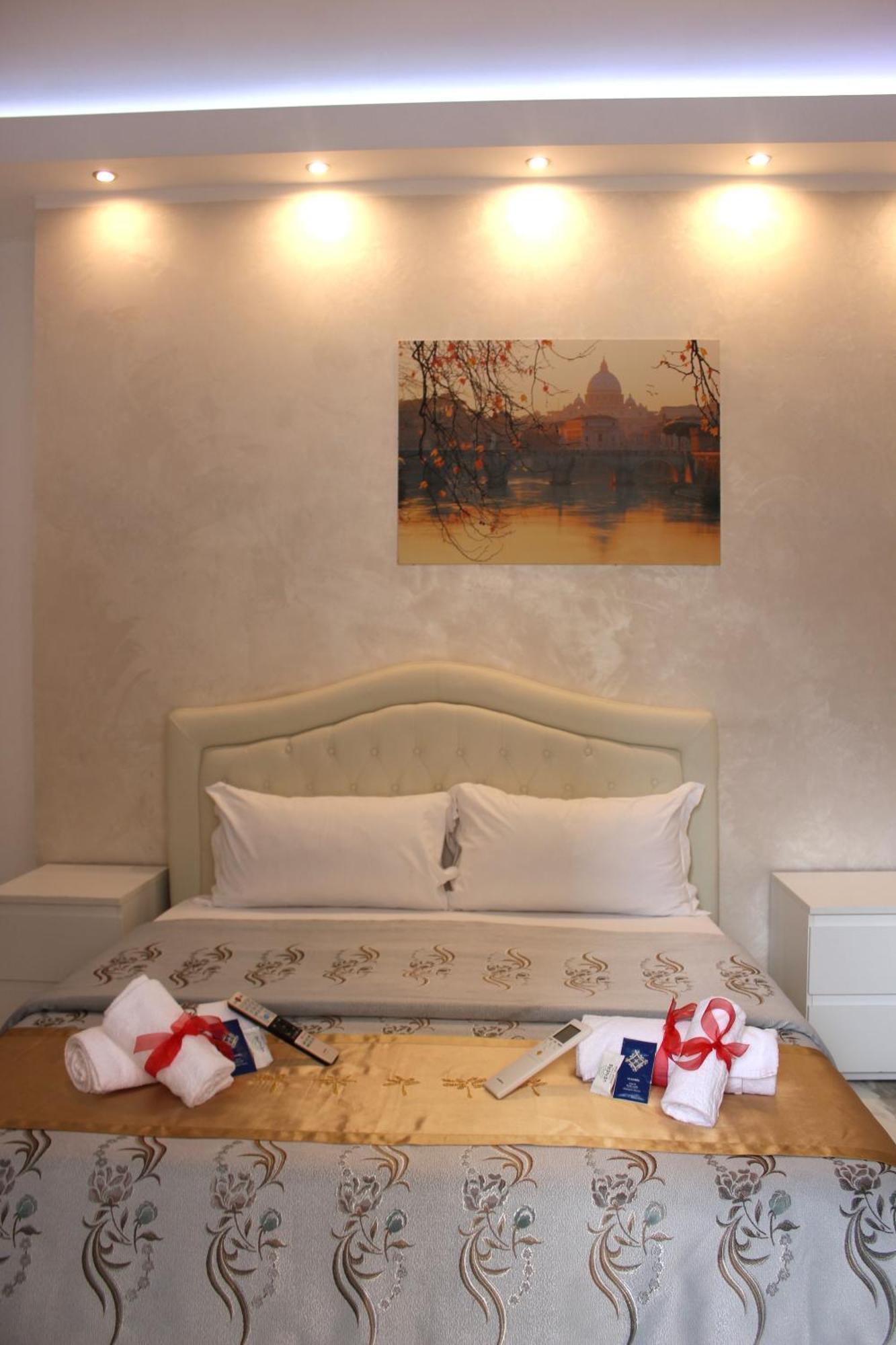 Santa Maria Accommodation Rome Bagian luar foto